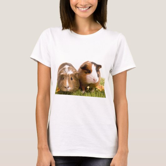 Guinea pigs on a lawn t-shirt (Voorkant)