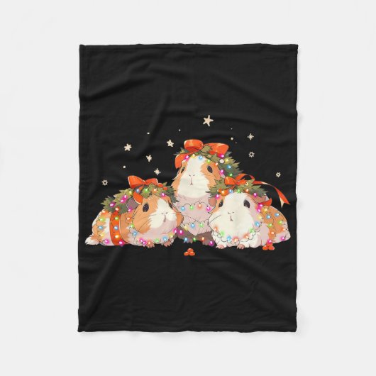 Guinea Pigs Tangled Up In Christmas Lights Guinea Fleece Deken (Voorkant)