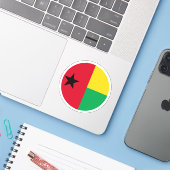 Guinee-Bissau Vlag Ronde Sticker (Laptop met iPhone)