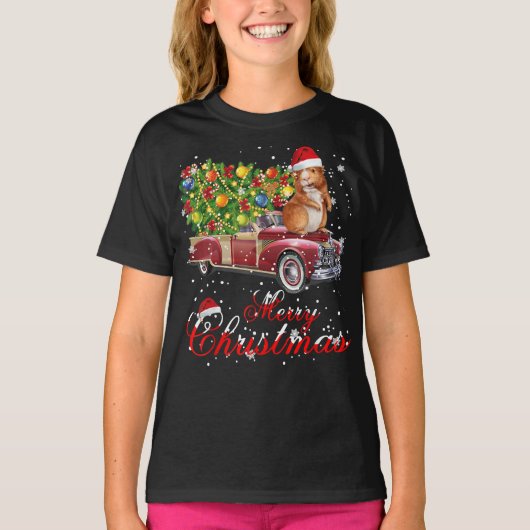 Guinee Rides Red Truck kerst T-shirt (Voorkant)