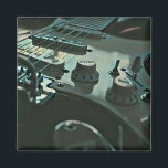 Guitaarcadeaus voor vriendje magneet<br><div class="desc">Dit  gitaarkunstwerk is geschikt voor gitaarspelers die van gitaar houden. Het kan als geschenk voor een vriend,  een vriendin,  of een vader op een verjaardag,  een vaderdag,  of een Valentijnsdag worden gegeven. Het retro-ontwerp is voorzien van coole  Guitar-cadeautjes voor je vriend</div>