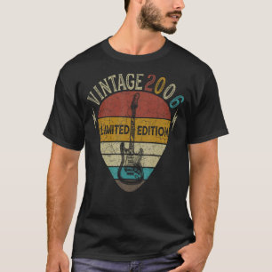 Guitar 16 jaar oude Vintage 2006 T-shirt