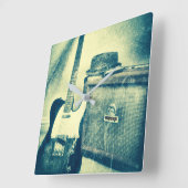 guitar amp harmonica bluesman clock vierkante klok (Hoek)