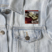 Guitar and Newspaper, 1925 Vierkante Button 5,1 Cm (In situ)