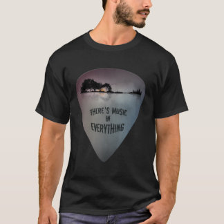 Guitar Pick Distress Lake Reflections Guitar Lov T-shirt