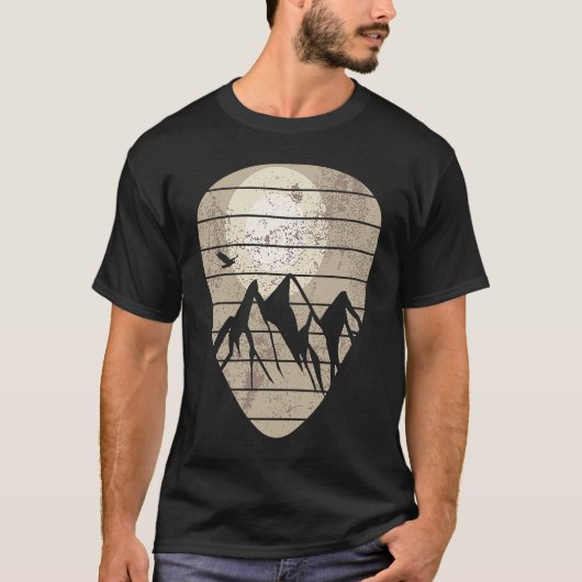 Guitar Pick Mountain Cool Guitar Player Guitarist T-shirt (Voorkant)