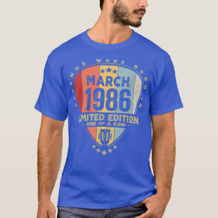 Guitar PickLegends werd geboren in maart 1986 Guit T-shirt