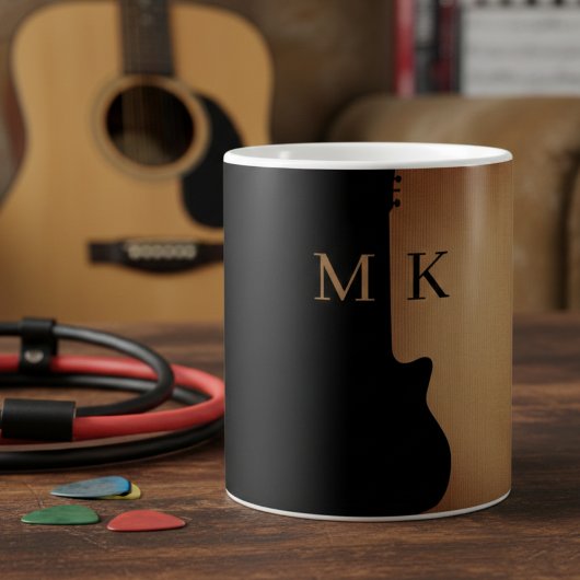 Guitar Silhouette Tan Wood Name Monogram Koffiemok