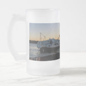 Gulf Breeze Zeilboot en Jetty Sunset Frosted Mok (Links)