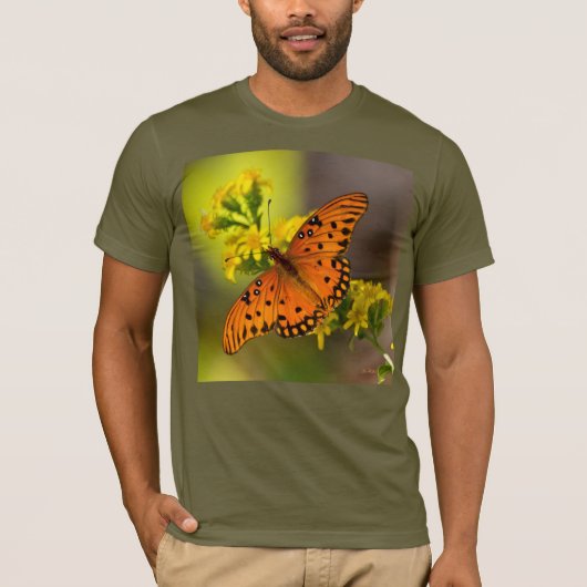 Gulf Fritillary aka Passion Butterfly on Goldenrod T-shirt (Voorkant)