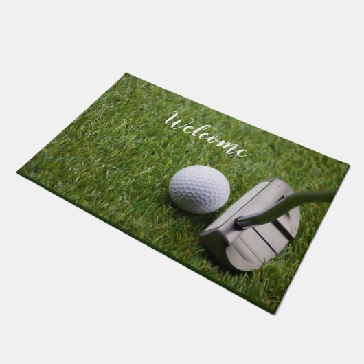 Gulf-gelukkige pensionering met golfbal en rotter deurmat (Schuin)