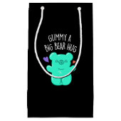 Gummy A Big Beer Hug Funny Snoep Pun Dark BG Klein Cadeauzakje (Voorkant)