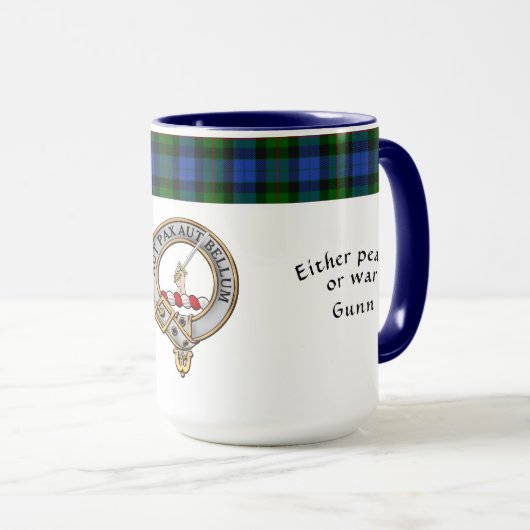 Gunn Clan Badge Tartan & Motto Mok (Voorkant rechts)