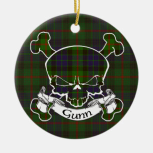 Gunn Tartan Skull Keramisch Ornament