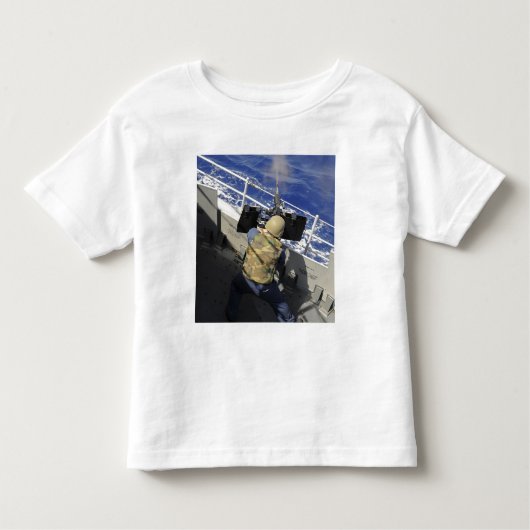 Gunners Mate die een pistool van 50 kaliber ontste Kinder Shirts (Voorkant)