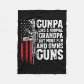 Gunpa als een normale opa plezier en bezit Pistole Fleece Deken (Voorkant)