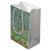 Gustav Klimt - Apple Tree Medium Cadeauzakje (Achterkant Gekanteld)