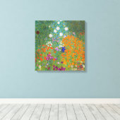 Gustav Klimt - Bloementuin Canvas Afdruk (Insitu (Houten vloer))