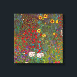 Gustav Klimt Boerderij Garden met zonnebloempanvas Canvas Afdruk<br><div class="desc">Gustav Klimt Boerderij Garden met poster van zonnebloemen. Olieverf op canvas van 1905 tot 1906. Hoewel Klimt het meest wordt erkend voor zijn gouden periode die klassieke werken produceerde zoals The Kiss en Portret van Adele Bloch Bauer, produceerde de kunstenaar ook een aantal enorm charmante landschapsschilderijen. Boerderij van tuinen met...</div>