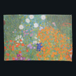 Gustav Klimt Flower Garden Cottage Natuur Kussensloop<br><div class="desc">Een prachtig tuinschilderij - dit is een klassiek schilderij van Gustav Klimt,  genaamd Cottage Garden,  of Bauergarten,  1907,  dat is een close-up van een bloementuin,  een kleurrijk bloemschilderij.</div>