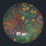 Gustav Klimt Flower Garden Grote Klok<br><div class="desc">Klok met Boerderij van Gustav Klimt's olieverf Garden met zonnebloemen (1907). Een prachtige tuin van zonnebloemen en voortreffelijke blauwe,  rode,  paarse,  roze en witte bloemen. Een groot geschenk voor fans van Art Nouveau en Oostenrijkse kunst.</div>