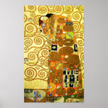 Gustav Klimt Fulfillment Poster<br><div class="desc">Gustav Klimt Fulfillment poster. Frieze vanaf 1909. Tijdens de gouden fase van Klimt heeft Fulfillment een aantrekkelijk koppel dat elkaar onder een meervoudig gepatenteerde korrel houdt met spiraaltjes, ogen, vogels, vissen en andere vormen. De achtergrond van het werk bevat dezelfde bronzen spiralen die de beroemde boom van het leven van...</div>