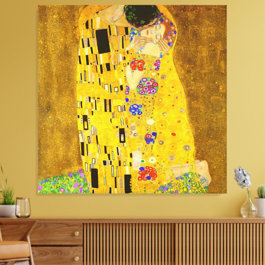 Gustav Klimt is het beroemde schilderij The Kiss. Canvas Afdruk (Insitu (Woonkamer))