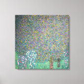 Gustav Klimt - Rosebushes onder de bomen Canvas Afdruk (Voorkant)