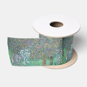Gustav Klimt - Rozenstruiken onder de Bomen Satijnen Lint
