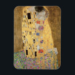 Gustav Klimt | The Kiss, 1907-08 Magneet<br><div class="desc">The Kiss,  1907-08 | door Gustav Klimt | Art Location: Osterreichische Galerie Belvedere,  Wenen,  Oostenrijk | Oostenrijkse artiest | Collectie Afbeelding nummer: XAM601</div>