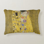 Gustav Klimt - The Kiss Accent Kussen<br><div class="desc">The Kiss / Der Kuss - Gustav Klimt in 1907-1908</div>