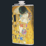 Gustav Klimt The Kiss  Art Nieuw schilderen Heupfles<br><div class="desc">Gustav Klimt The Kiss Art Nouveau Painting The Kiss (in het Duits: Der Kuss) werd tussen 1907 en 1908 geschilderd door de Oostenrijkse symbolistische schilder Gustav Klimt, het hoogtepunt van zijn Gouden Periode, toen hij een aantal werken in een soortgelijke geslepen stijl schilderde. Het schilderij wordt algemeen beschouwd als een...</div>