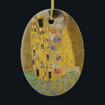 Gustav Klimt "The Kiss" Keramisch Ornament<br><div class="desc">Gustav Klimt's meesterwerk: De kus. "De Kus", gemaakt door de Oostenrijkse schilder Gustav Klimt. Het wordt beschouwd als zijn beroemdste werk. Hij schilderde het tussen de jaren 1907 en 1908, het hoogtepunt van zijn "Golden Period", toen hij een aantal werken schilderde met gouden bladeren. Oostenrijk beschouwt "De Kus" als een...</div>