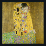 Gustav Klimt The Kiss Poster<br><div class="desc">Een van de meest iconische afbeeldingen van Gustav Klimt,  de Kus.</div>