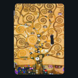Gustav Klimt Tree of Life iPad Pro Cover<br><div class="desc">iPad-bedekking met Gustav Klimt's muurschildering De boom of Life,  de Stoclet Frieze (1905-1911). Het bestaat uit drie mozaïeken: De verwachting,  Knight en de Embrace. Een mooie vrouw,  een gouden boom,  en twee geliefden in een omhelzing zijn afgebeeld. Een prachtig cadeau voor fans van Art Nouveau en Oostenrijkse kunst.</div>
