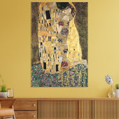 Gustav Klimt's The Kiss (circa 1908) Canvas Afdruk (Insitu (Woonkamer))