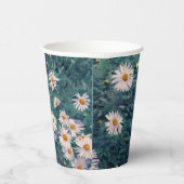 Gustave Caillebotte - Bed of Daisies, Detail Papieren Bekers (Rechts)