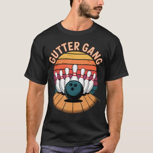 Gutter Gang Bowling Retro Sunset Strike Squad T-shirt (Voorkant)
