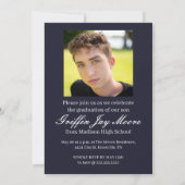 Guy Afstudeerder Modern Foto Afstuderen Uitnodigin Kaart (Achterkant)