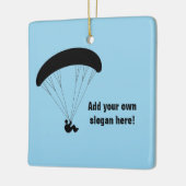 Guy die grafisch snijdt - douanetekst beide kanten keramisch ornament (Links)