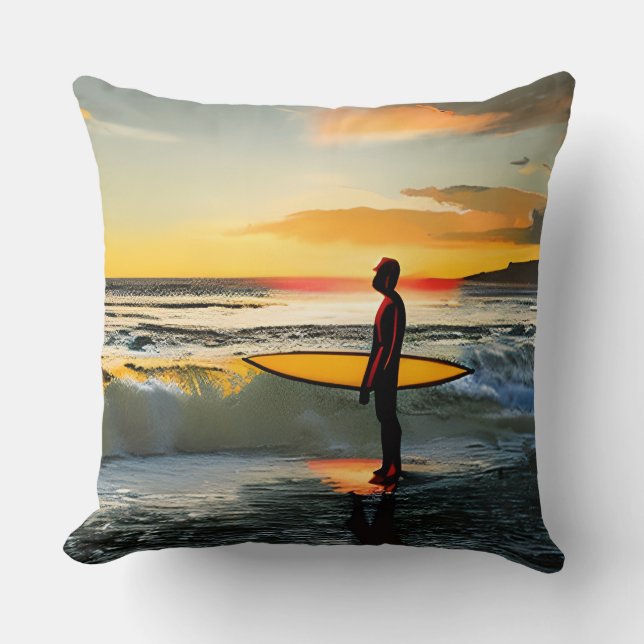 Guy op het strand met Surf Board Sunset Kussen (Voorkant)