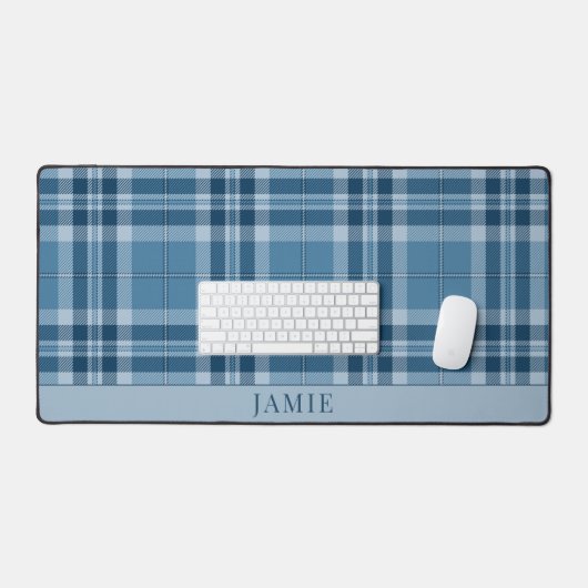 Guy's Dorm Room Blue Plaid Bureaumat (Keyboard & Muis)