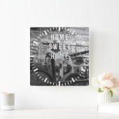 Gym - Home Sweet Home - Barbell - Workout Vierkante Klok (Huis)