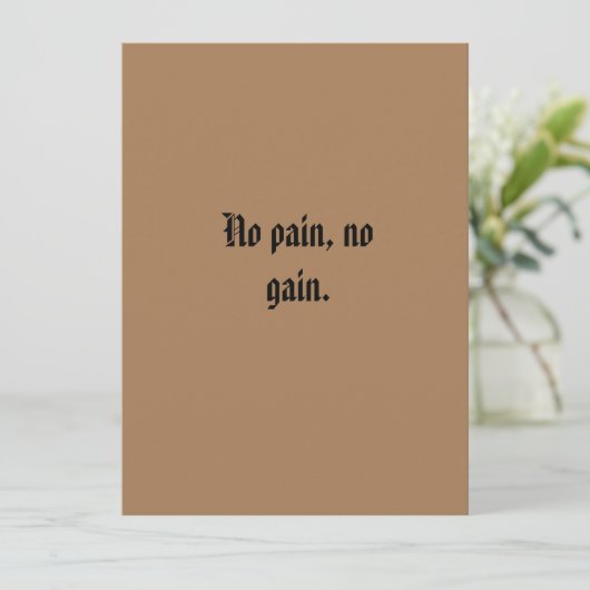 GYM Motivation - Aangepaste tekst en licht bruin Feestdagenkaart (Staand voorkant)