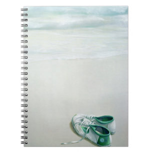 Gym Shoes op Beach Notitieboek
