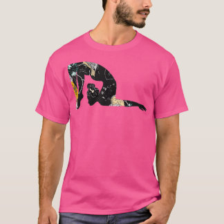 gymnast in bloemen t-shirt