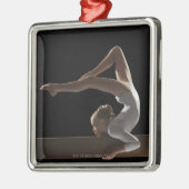 Gymnast met balansstraal metalen ornament (Links)