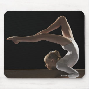 Gymnast met balansstraal muismat