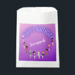 Gymnastics Friends "Happy Birthday" Paarse Ombre Bedankzakje<br><div class="desc">Gymnastiek Friends "Happy Birthday" Paarse Ombre Party design,  gepersonaliseerd met de naam van je gymnast!</div>