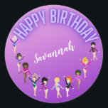 Gymnastics Friends "Happy Birthday" Paarse Ombre Ronde Sticker<br><div class="desc">Gymnastiek Friends "Happy Birthday" Paarse Ombre Party design,  gepersonaliseerd met de naam van je gymnast!</div>